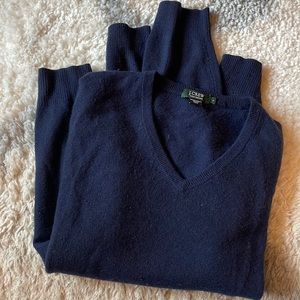 Men's J. Crew Cashmere Navy Blue V-Neck Sweater, size L